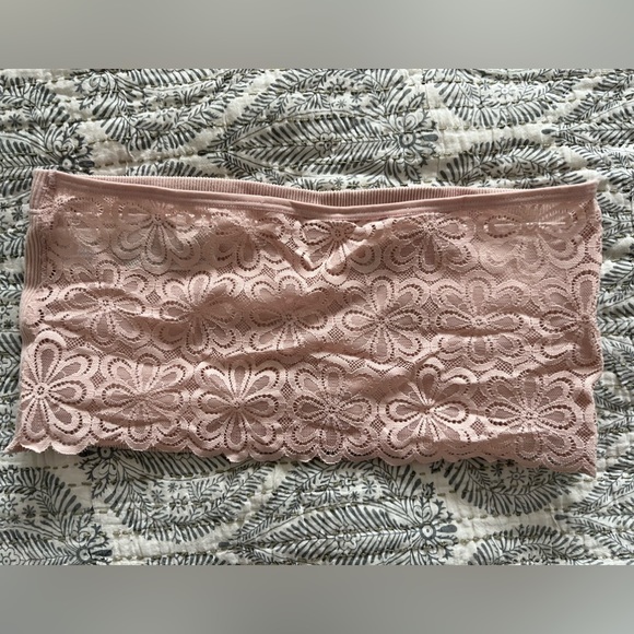 Light pink bandeau top with lace back - Picture 2 of 2